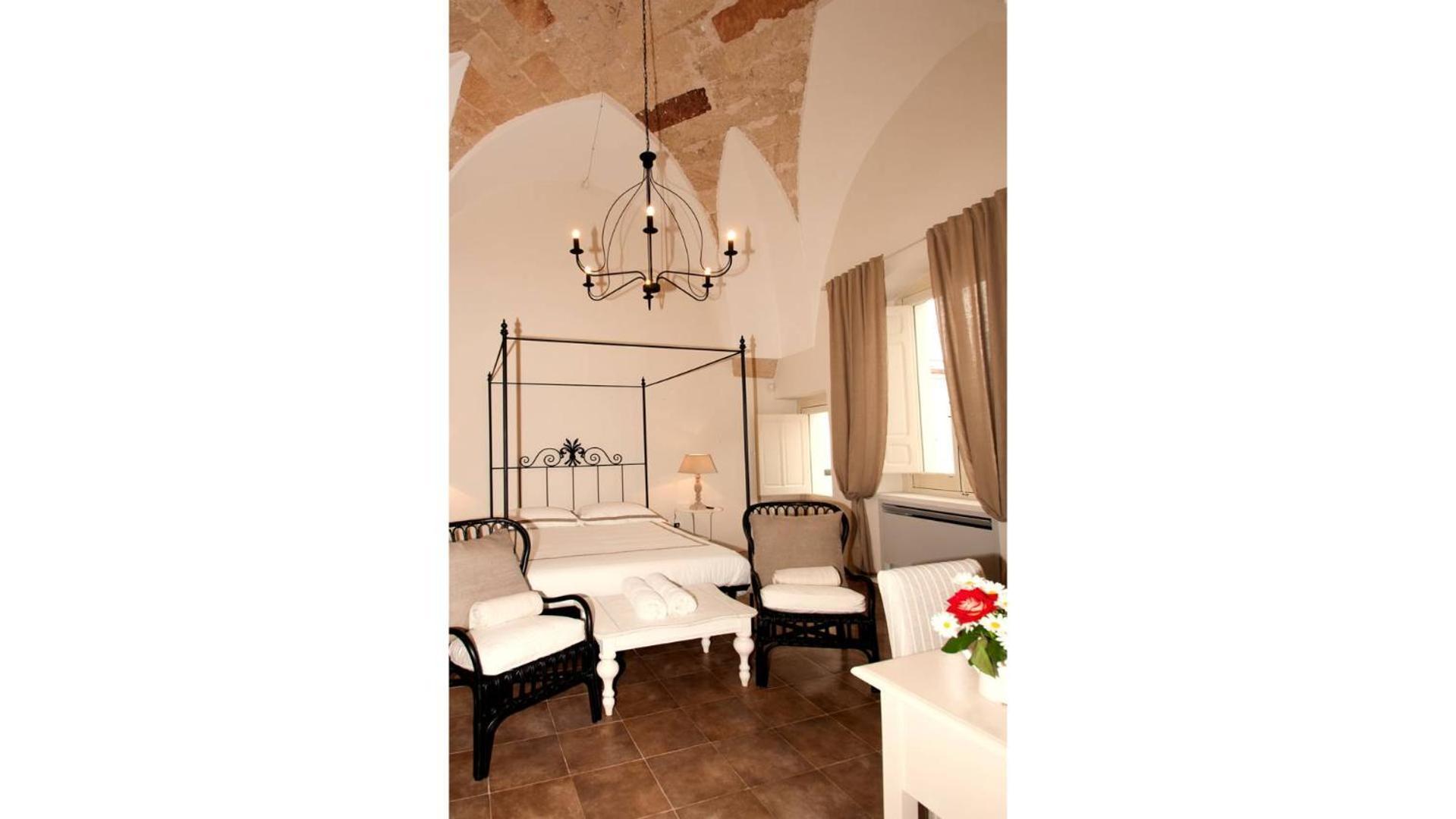 Bed and Breakfast Don Alfonso Dimora D'Epoca Ракале Экстерьер фото