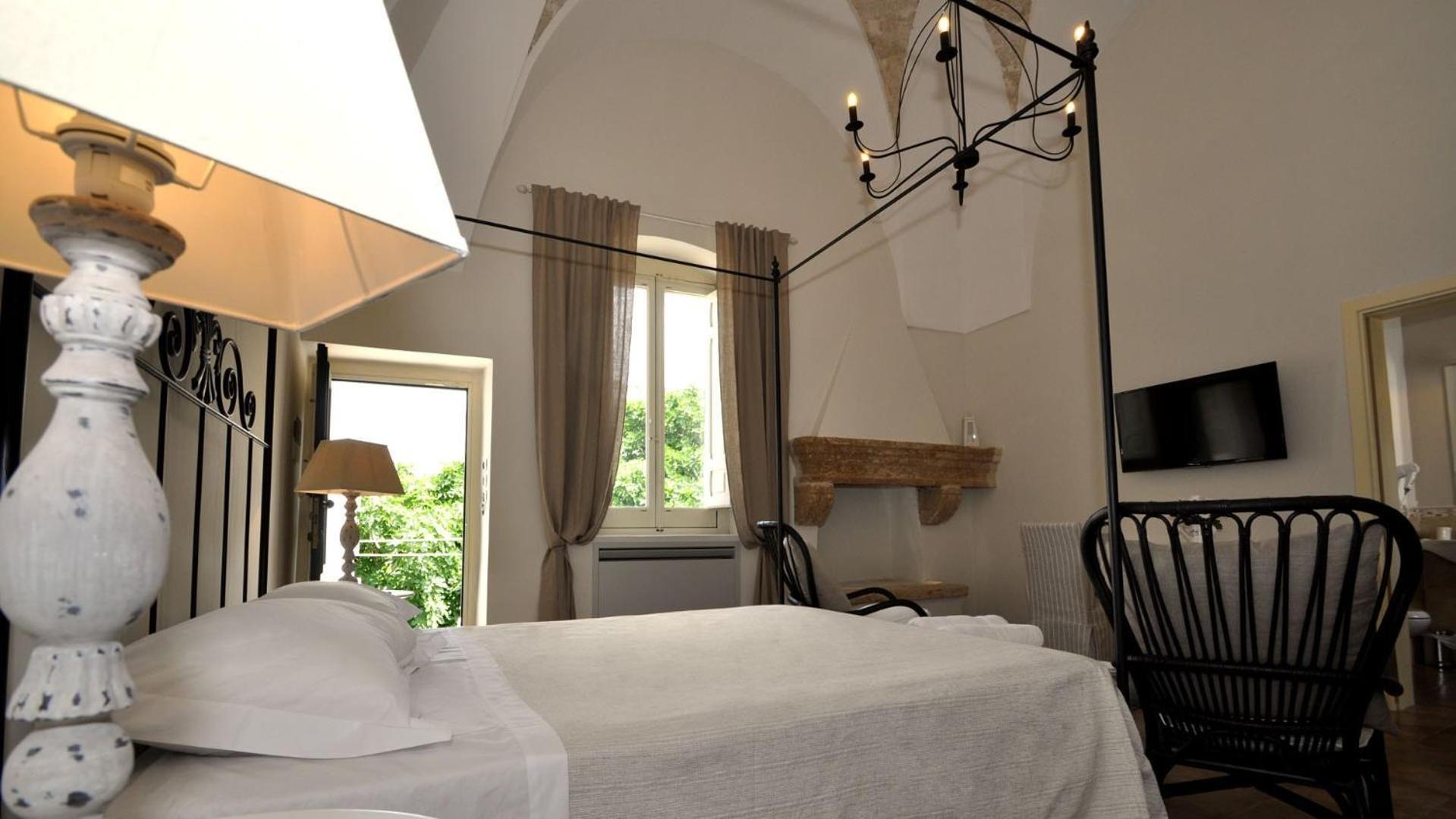Bed and Breakfast Don Alfonso Dimora D'Epoca Ракале Экстерьер фото